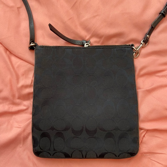 Black Coach Crossbody Pochette - Picture 7 of 16